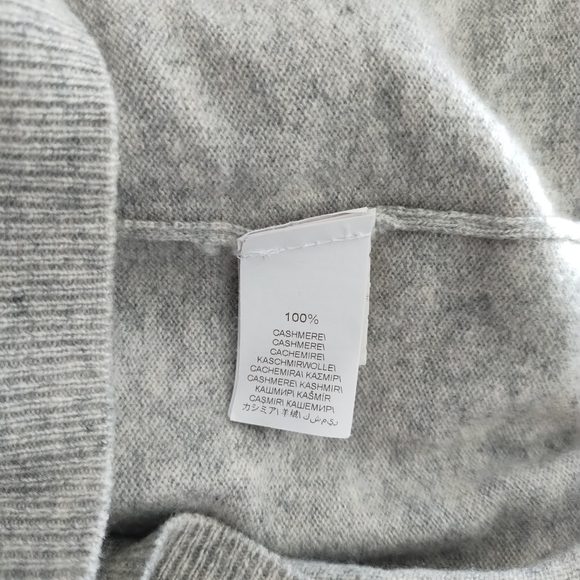 BRUNELLO CUCINELLI Grey 100% Cashmere V Neck Suede Elbow Patch Sweater M - Picture 6 of 6